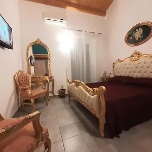 Casa San Pio , Barcellona Pozzo di Gotto Italia